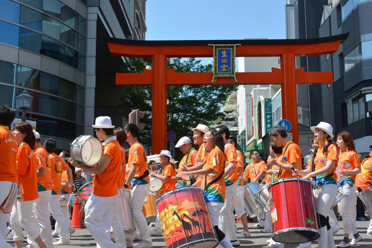 神戸、大阪、兵庫、サンバ